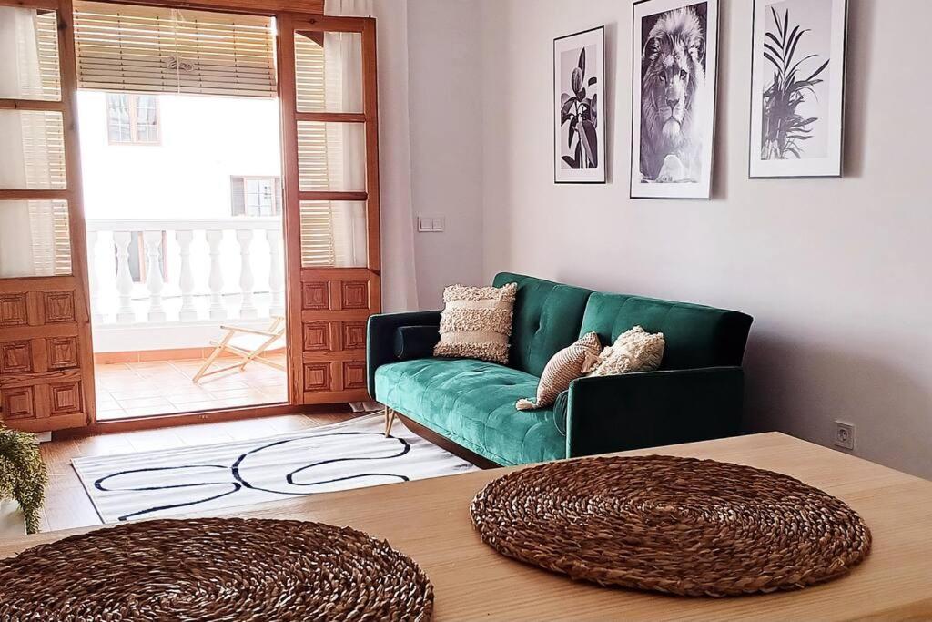 Serendipia: Tu Hogar En Este Blanco Pueblo Frigiliana Exterior photo