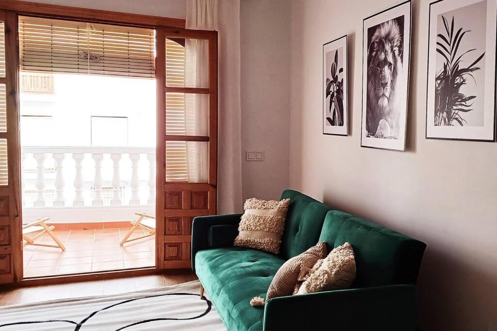 Serendipia: Tu Hogar En Este Blanco Pueblo Frigiliana Exterior photo